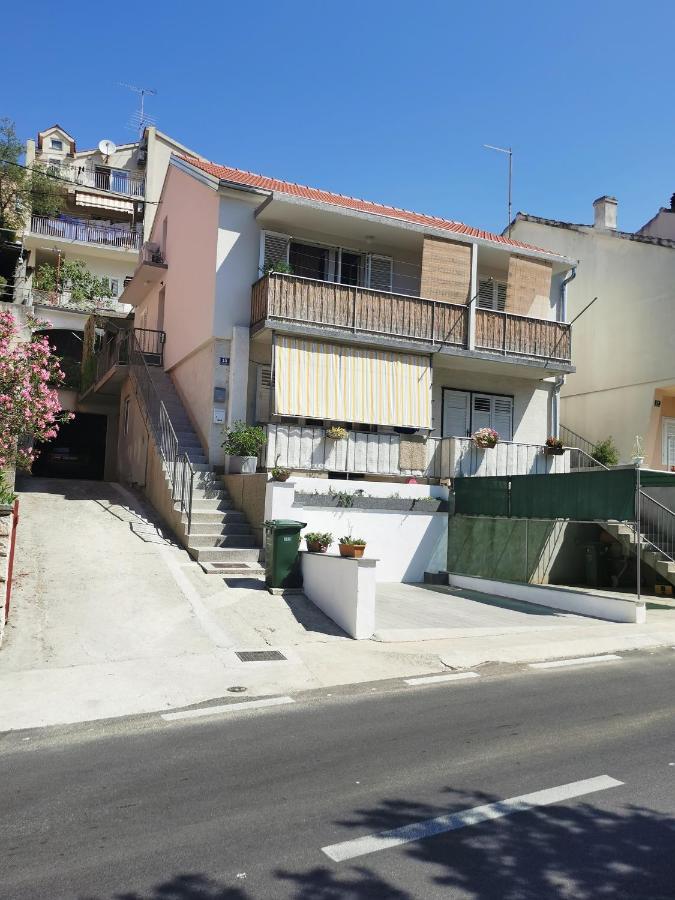 Apartman Jela Šibenik Exterior foto